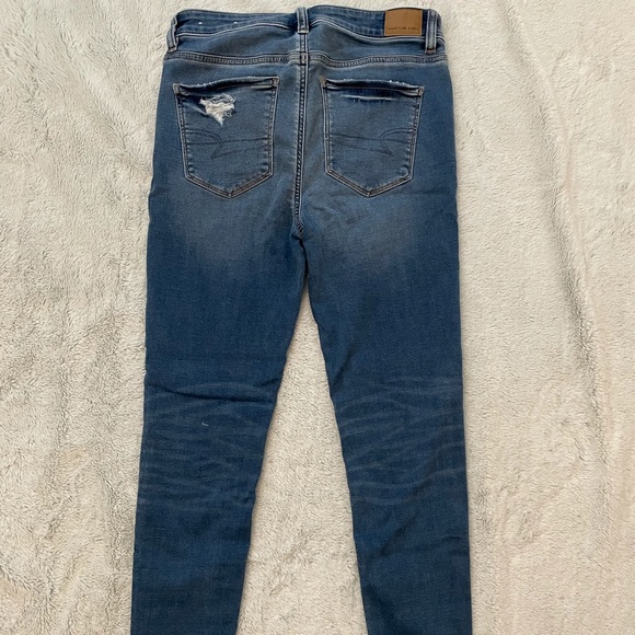 Women’s jeans - Picture 2 of 3